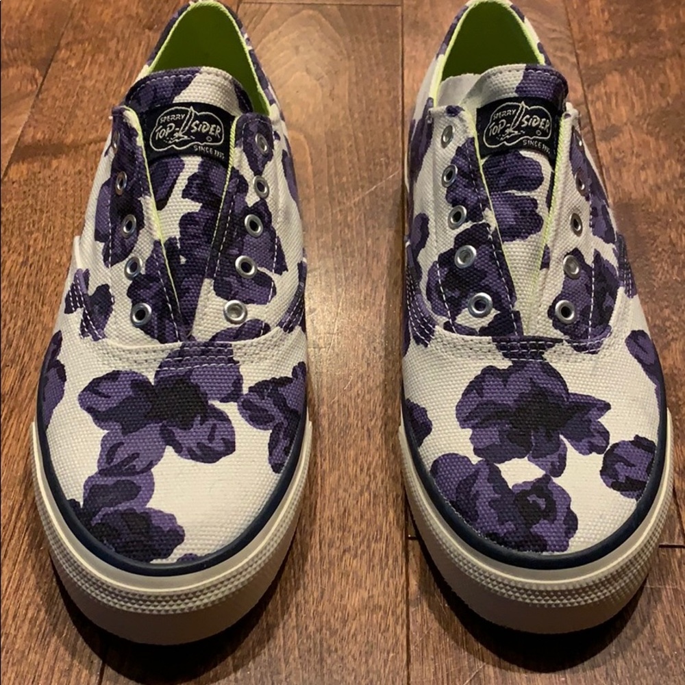 Brand New, size8 Sperry Top-Sider slip-ons